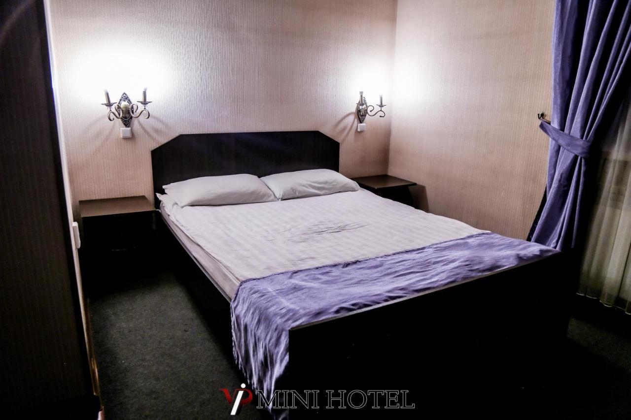 Vip Mini Hotel Semey Ngoại thất bức ảnh