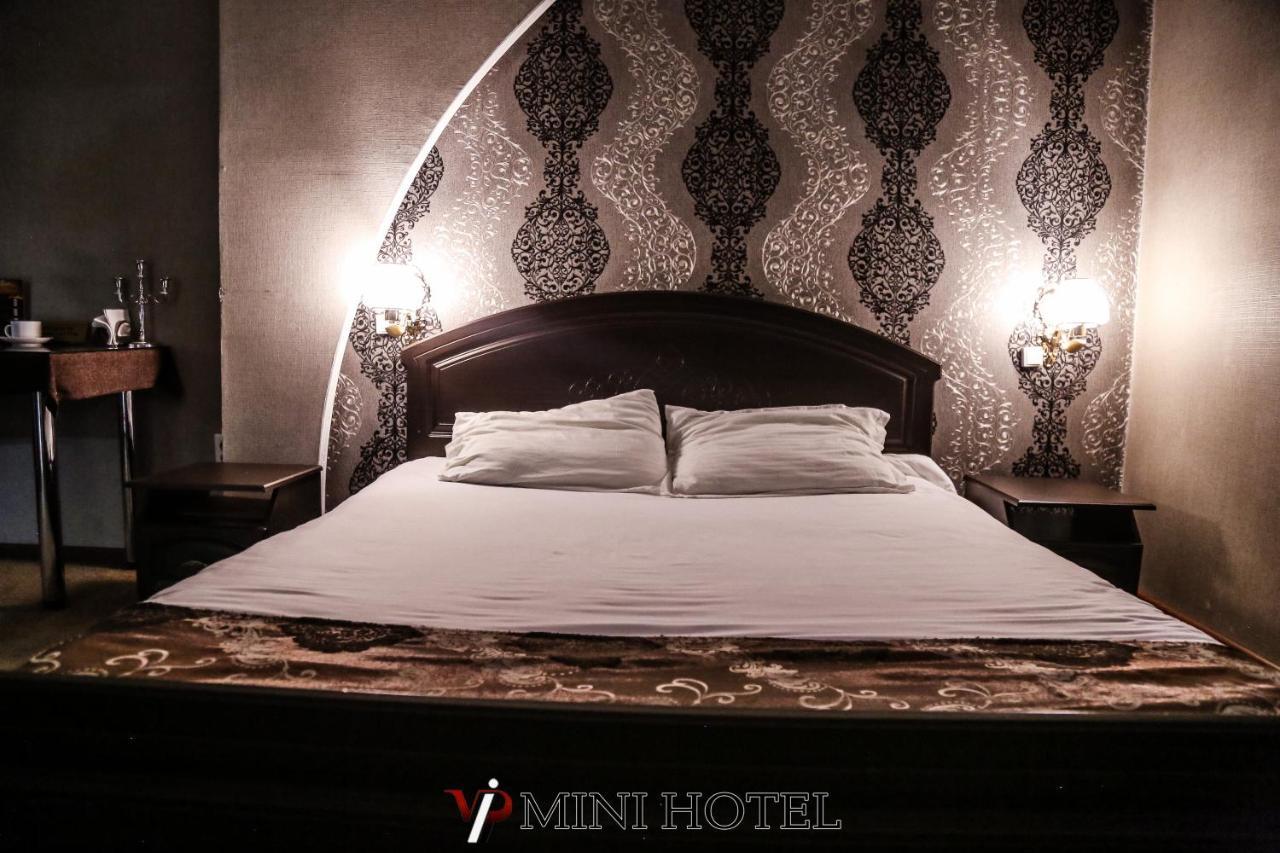 Vip Mini Hotel Semey Ngoại thất bức ảnh