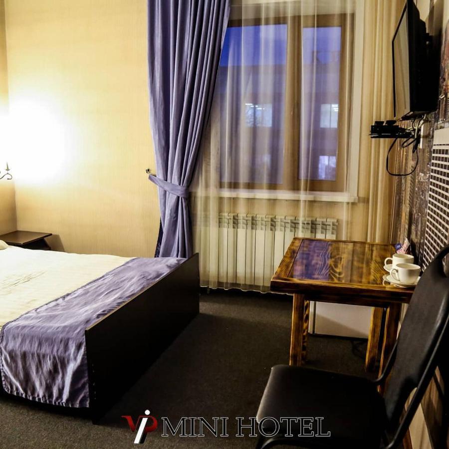 Vip Mini Hotel Semey Ngoại thất bức ảnh