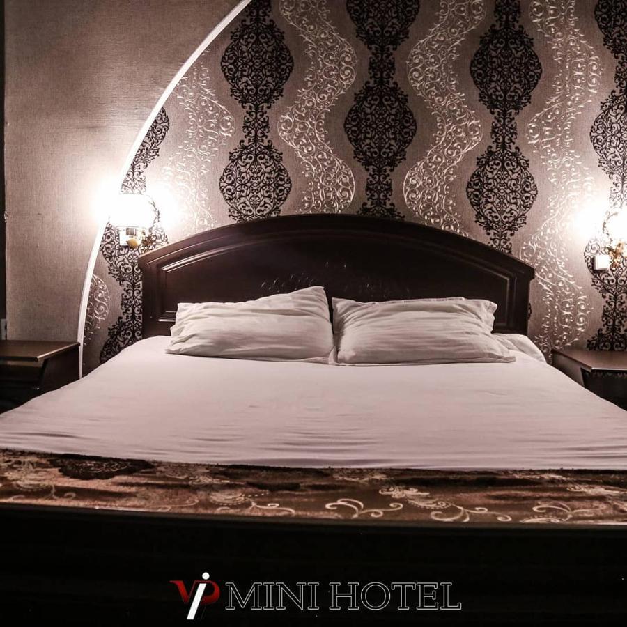 Vip Mini Hotel Semey Ngoại thất bức ảnh