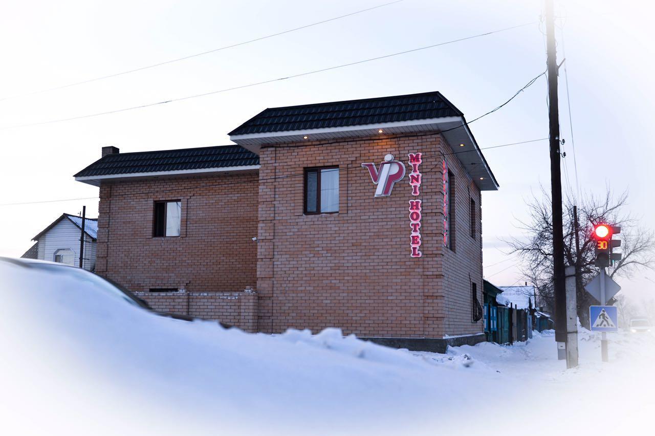 Vip Mini Hotel Semey Ngoại thất bức ảnh