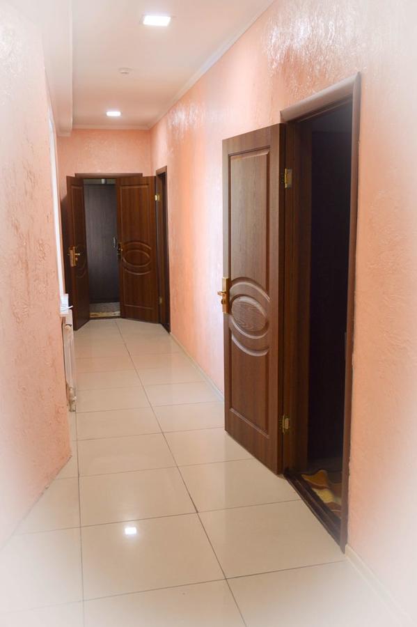 Vip Mini Hotel Semey Ngoại thất bức ảnh