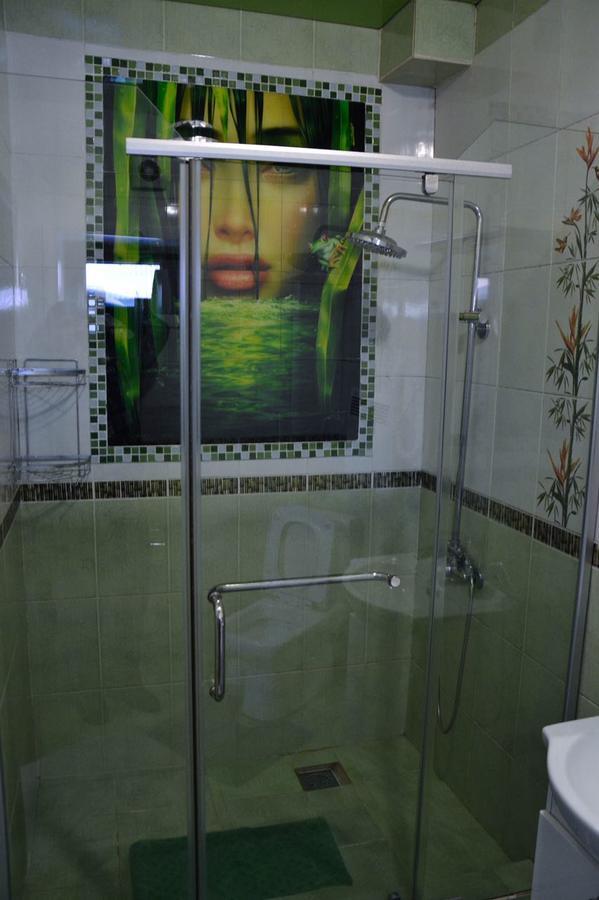 Vip Mini Hotel Semey Ngoại thất bức ảnh