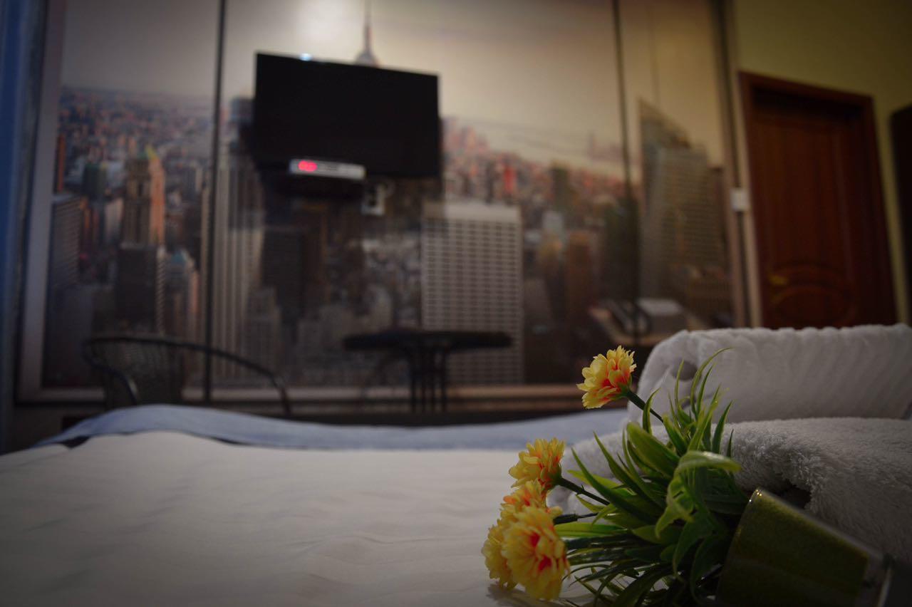 Vip Mini Hotel Semey Ngoại thất bức ảnh
